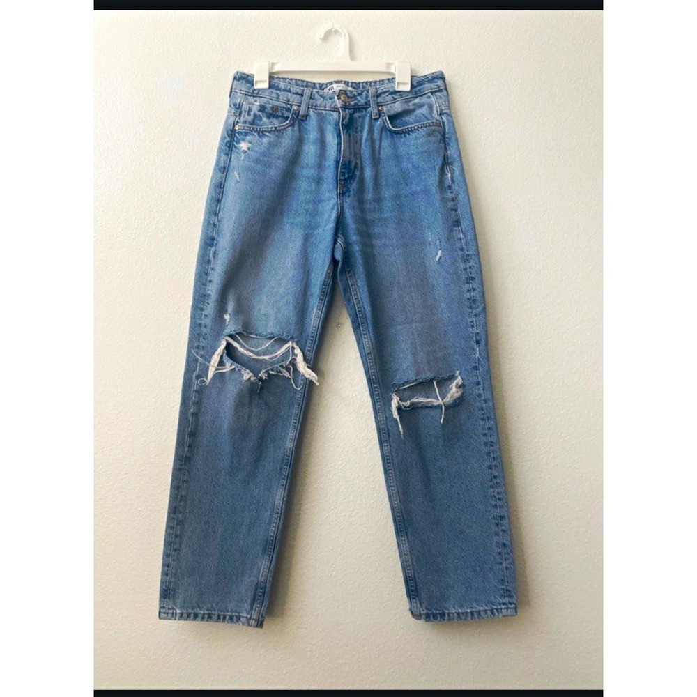 Zara Women's Medium Wash Distressed Straight Leg Denim Jeans Size 6